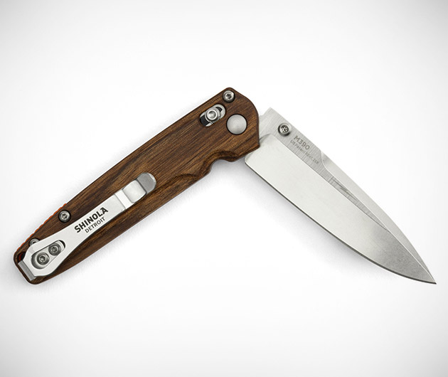 shinola-x-benchmade-valet-pocket-knife-02