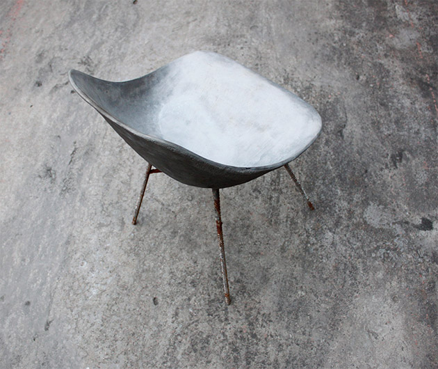 dhauteville-concrete-chair-02