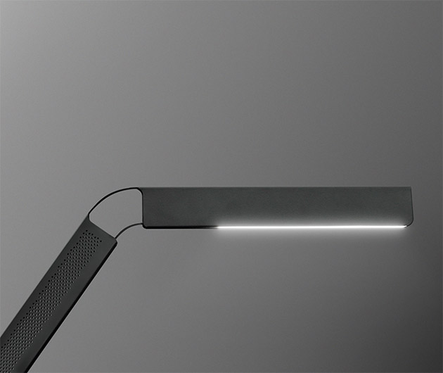 fade-task-lamp-03