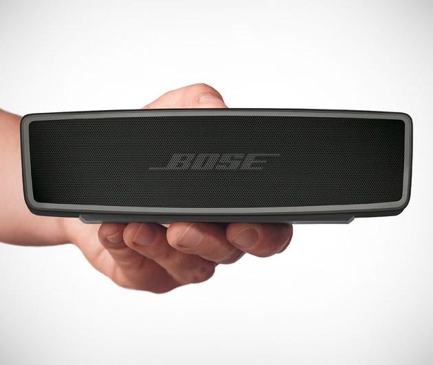 bose-soundlink-mini-bluetooth-speaker-ii-03