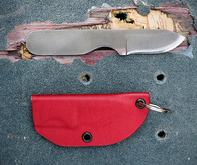 civilware-gripper-knife-02