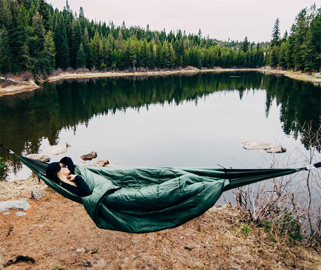 g2-bison-sleeping-bag-hammock-02