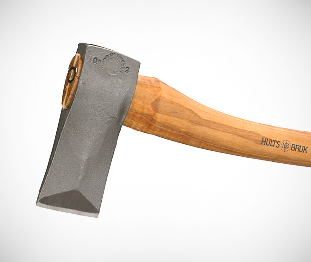 hults-bruk-axes-05