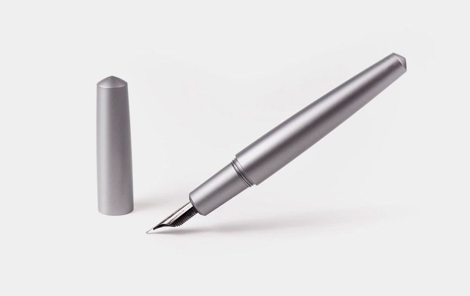 nova-minimal-fountain-pen