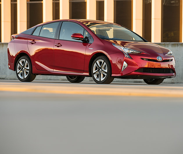 2016-toyota-prius-08