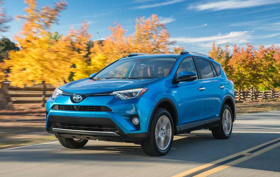 2016-toyota-rav4-limited-hybrid