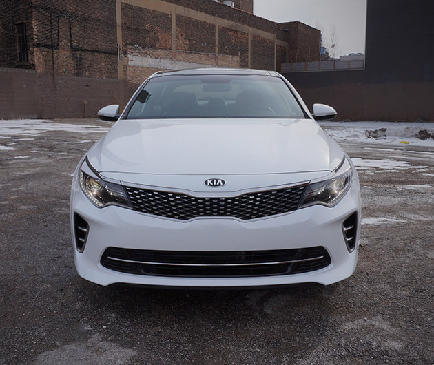 2016-kia-optima-sx-turbo-02