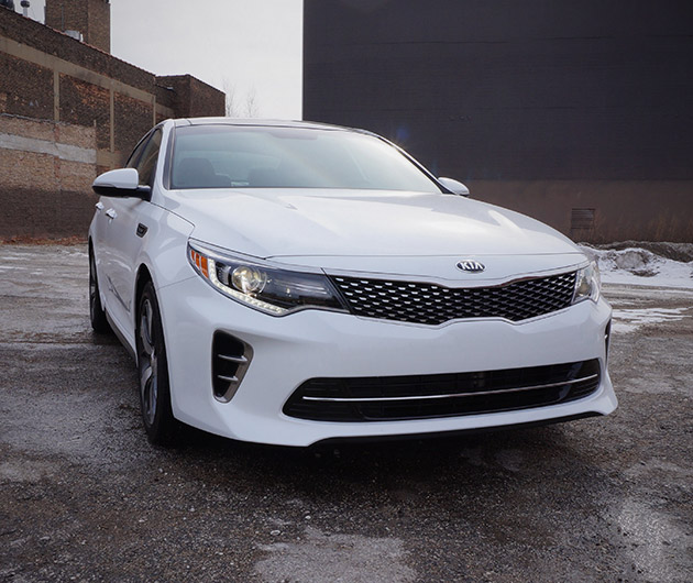 2016-kia-optima-sx-turbo-07