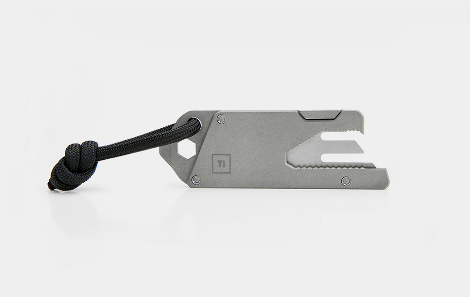 titanium-pocket-tool