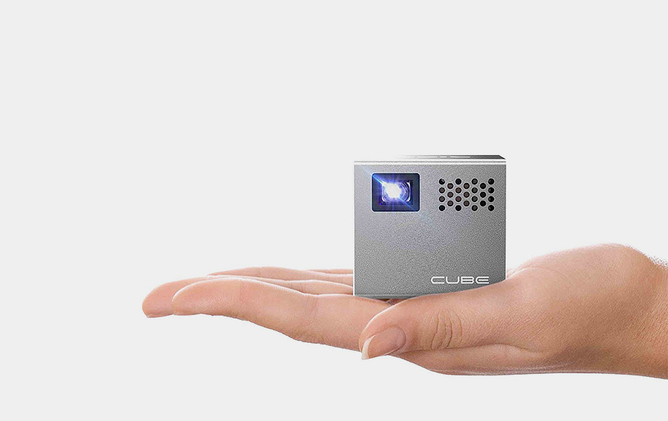 cube-mobile-projector