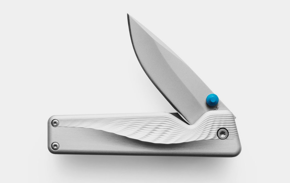 discommon-swell-knife